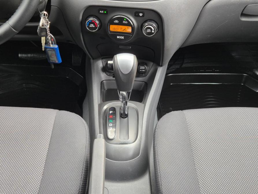 Kia Rio II Екатеринбург  - изображение 11