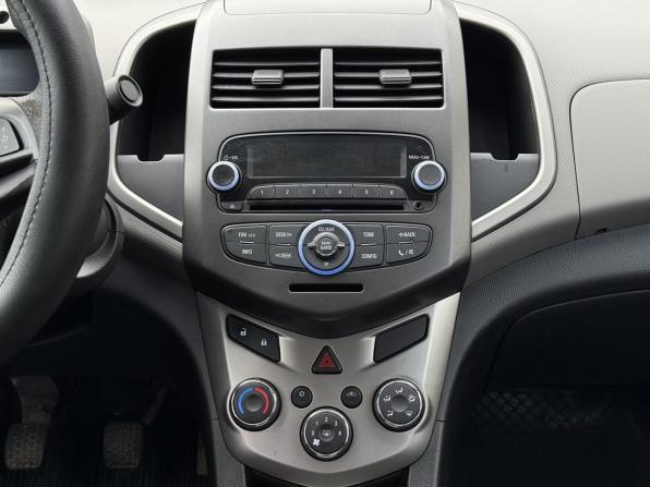 Chevrolet Aveo II с пробегом 2014 года, цена 899 000 рублей, 66566 км, седан, Автокод Объявления