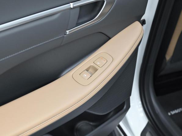Hyundai Sonata VIII (DN8) с пробегом 2021 года, цена 2 499 000 рублей, 72000 км, седан, Автокод Объявления