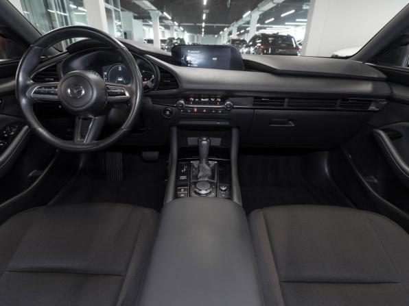 Mazda 3 IV (BP) с пробегом 2019 года, цена 2 030 000 рублей, 163602 км, хэтчбек, Автокод Объявления