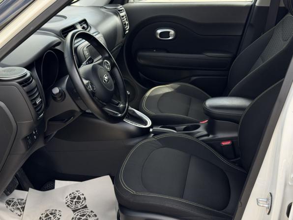 Kia Soul II Рестайлинг с пробегом 2018 года, цена 1 399 000 рублей, 141086 км, хэтчбек, Автокод Объявления