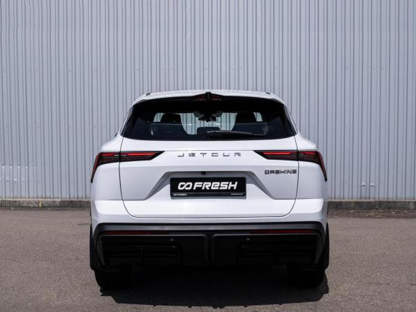 JETOUR DASHING I Рестайлинг с пробегом 2026 года, цена 2 199 000 рублей, 5873 км, внедорожник, Автокод Объявления