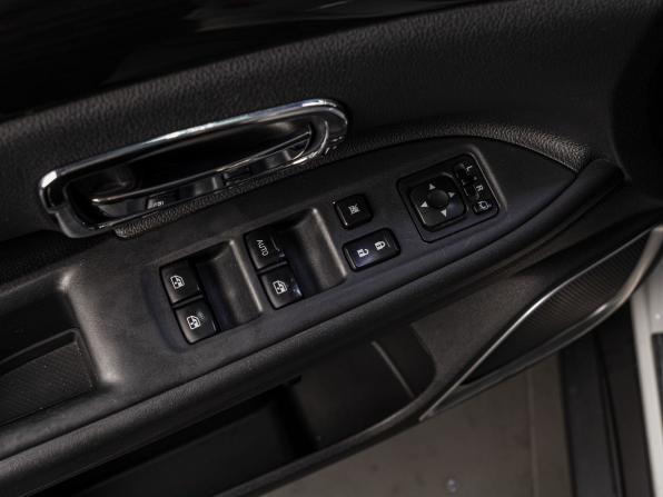 Mitsubishi Outlander III Рестайлинг 2 с пробегом 2017 года, цена 1 879 000 рублей, 267341 км, внедорожник, Автокод Объявления