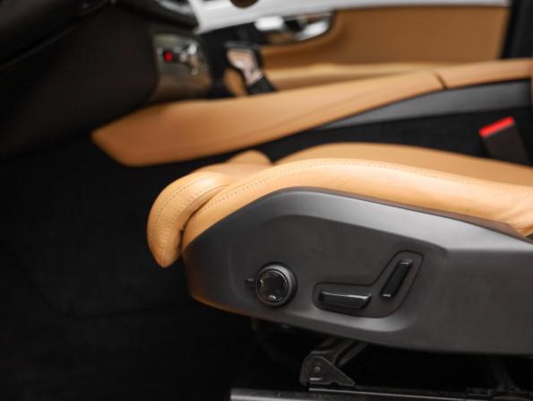 Volvo XC90 II с пробегом 2019 года, цена 4 099 000 рублей, 136062 км, внедорожник, Автокод Объявления