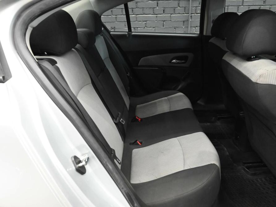 Chevrolet Cruze I Рестайлинг Екатеринбург  - изображение 10