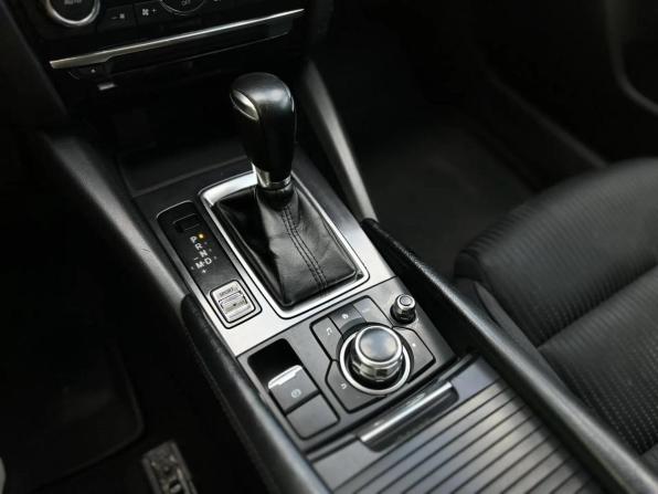 Mazda 6 III (GJ) Рестайлинг с пробегом 2015 года, цена 1 529 000 рублей, 205588 км, седан, Автокод Объявления