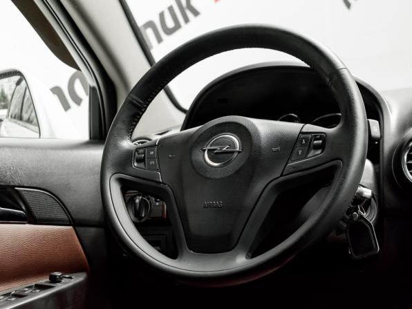 Opel Antara I Рестайлинг с пробегом 2013 года, цена 1 050 000 рублей, 247620 км, внедорожник, Автокод Объявления