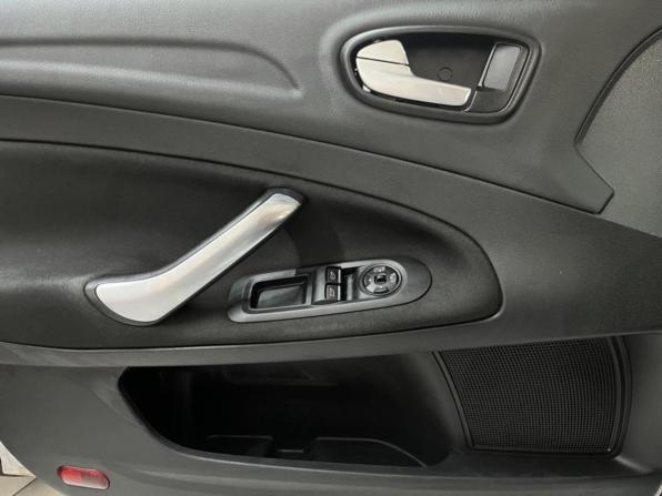 Ford Mondeo IV с пробегом 2008 года, цена 537 000 рублей, 195283 км, седан, Автокод Объявления