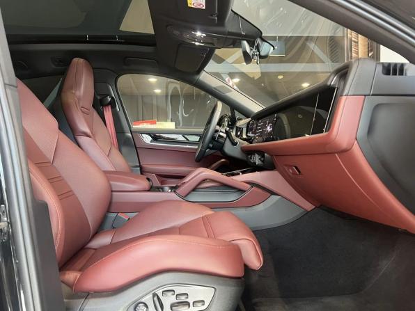 Porsche Cayenne III Рестайлинг с пробегом 2025 года, цена 16 666 000 рублей, 1500 км, внедорожник, Автокод Объявления