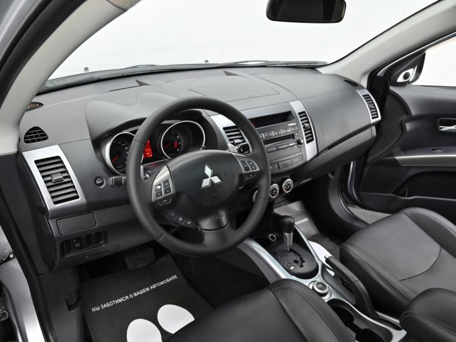 Mitsubishi Outlander II Москва  - изображение 6