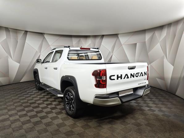 Changan Hunter Plus с пробегом 2024 года, цена 3 400 000 рублей, 230 км, offers.body_type.unknown, Автокод Объявления