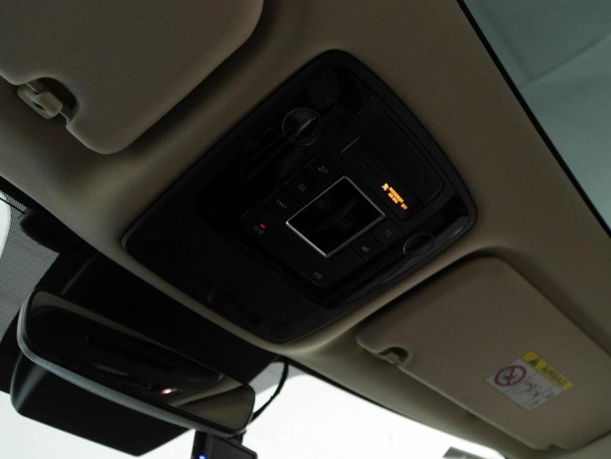 Kia Carnival IV Москва  - изображение 16