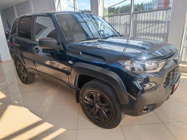 Lada (ВАЗ) Niva Travel I с пробегом 2024 года, цена 1 279 000 рублей, 8900 км, внедорожник, Автокод Объявления
