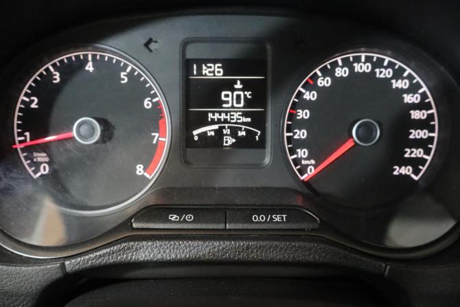 Volkswagen Polo V с пробегом 2014 года, цена 749 000 рублей, 143000 км, седан, Автокод Объявления