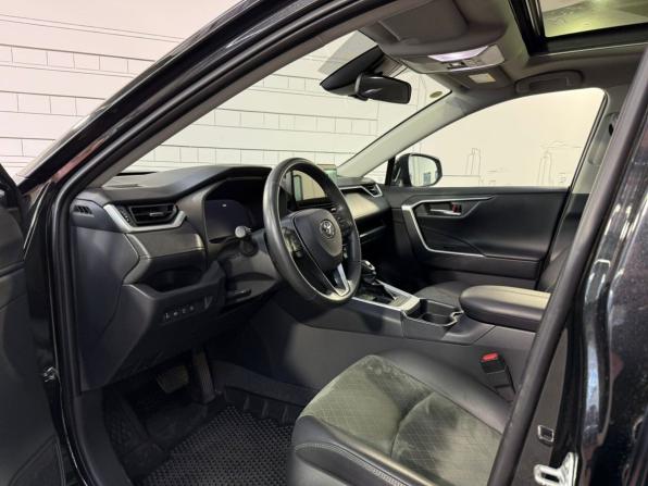 Toyota RAV4 V (XA50) с пробегом 2024 года, цена 4 140 000 рублей, 14000 км, внедорожник, Автокод Объявления