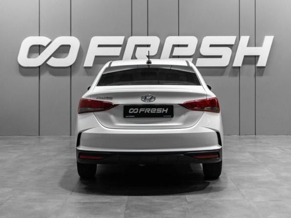 Hyundai Solaris II Рестайлинг с пробегом 2021 года, цена 1 549 000 рублей, 99577 км, седан, Автокод Объявления