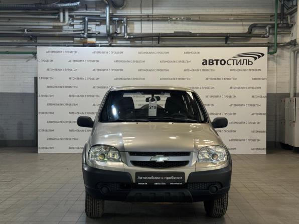 Chevrolet Niva I Рестайлинг с пробегом 2015 года, цена 459 000 рублей, 104023 км, внедорожник, Автокод Объявления