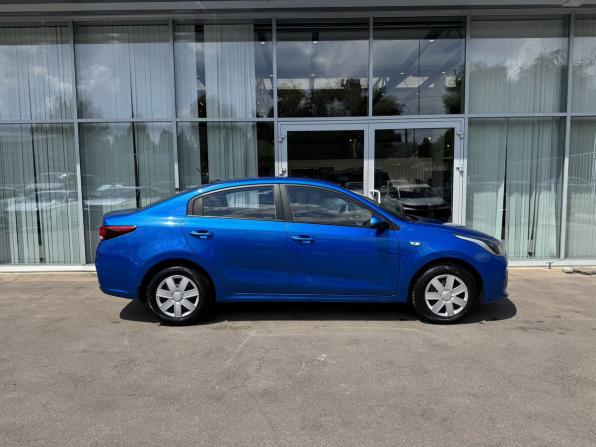 Kia Rio IV с пробегом 2018 года, цена 1 155 000 рублей, 52000 км, седан, Автокод Объявления