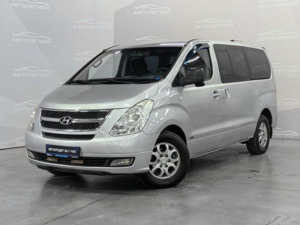 Hyundai Grand Starex I с пробегом 2008 года, цена 929 000 рублей, 302000 км, минивэн, Автокод Объявления