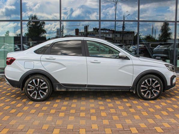 Lada (ВАЗ) Vesta I Рестайлинг (NG) с пробегом 2024 года, цена 1 387 900 рублей, 38006 км, седан, Автокод Объявления