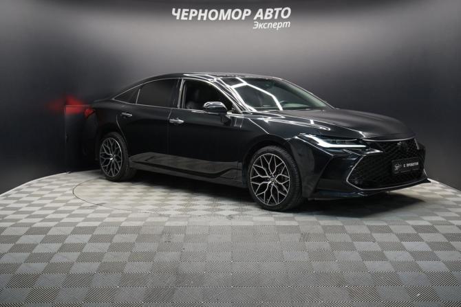 Toyota Avalon V с пробегом 2022 года, цена 3 690 000 рублей, 74000 км, седан, Автокод Объявления