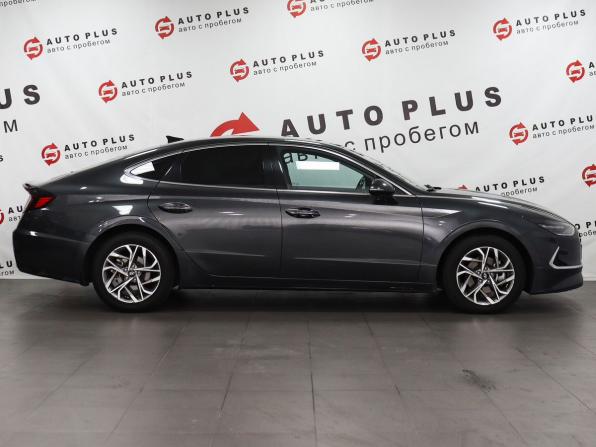 Hyundai Sonata VIII (DN8) с пробегом 2021 года, цена 2 469 000 рублей, 105892 км, седан, Автокод Объявления