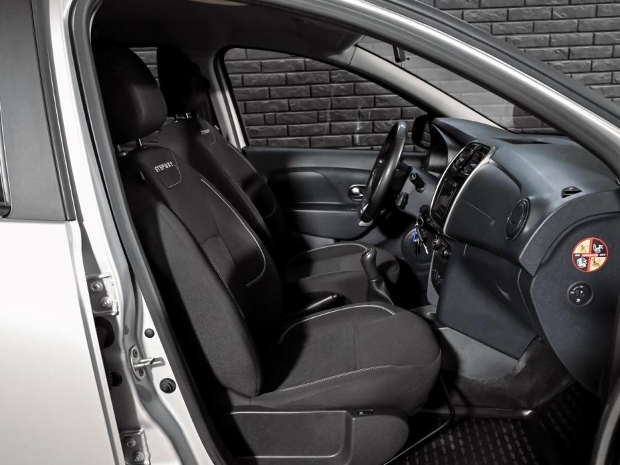 Renault Sandero II Рестайлинг Екатеринбург  - изображение 11