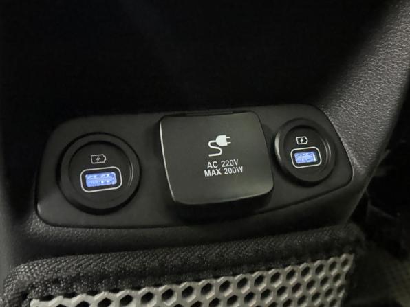 Hyundai Santa Fe IV Рестайлинг с пробегом 2021 года, цена 3 650 000 рублей, 87000 км, внедорожник, Автокод Объявления