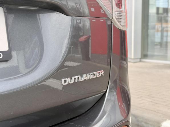 Mitsubishi Outlander III Рестайлинг с пробегом 2014 года, цена 1 345 000 рублей, 212845 км, внедорожник, Автокод Объявления