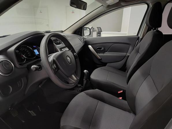 Renault Sandero II с пробегом 2016 года, цена 966 000 рублей, 67593 км, хэтчбек, Автокод Объявления