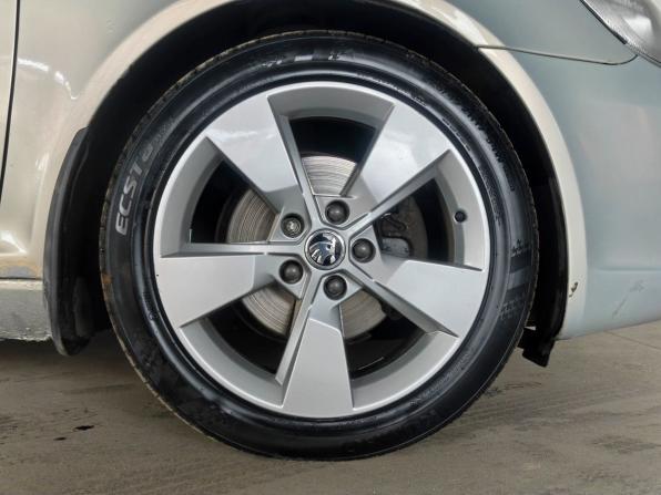 Skoda Octavia II (A5) Рестайлинг с пробегом 2012 года, цена 790 000 рублей, 264854 км, лифтбек, Автокод Объявления