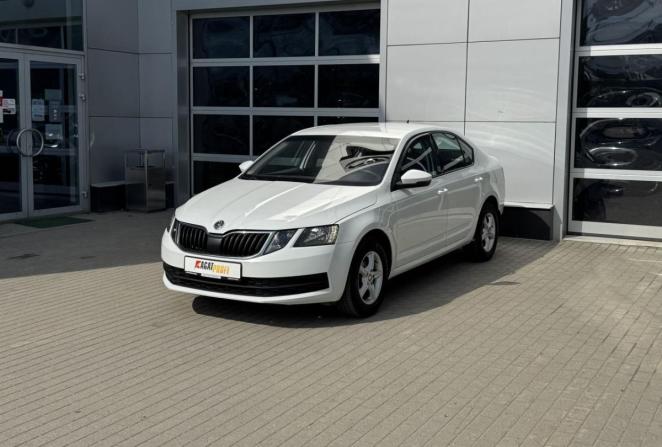 Skoda Octavia III (A7) с пробегом 2017 года, цена 1 450 000 рублей, 130000 км, лифтбек, Автокод Объявления