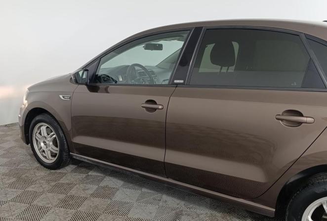 Volkswagen Polo V Рестайлинг с пробегом 2017 года, цена 1 180 000 рублей, 138900 км, седан, Автокод Объявления