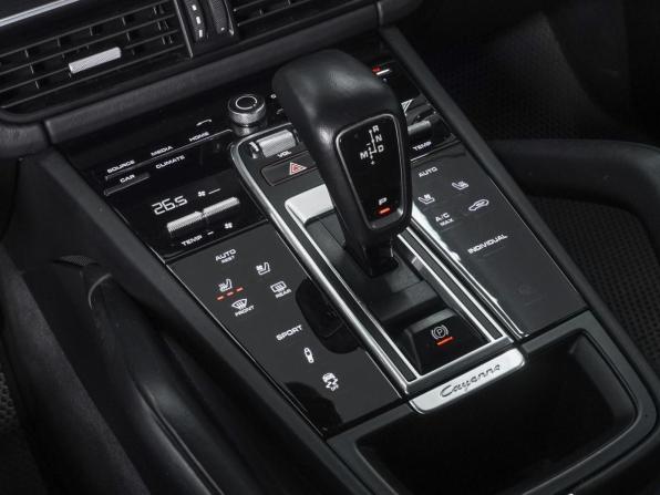 Porsche Cayenne III с пробегом 2019 года, цена 6 900 000 рублей, 123430 км, внедорожник, Автокод Объявления