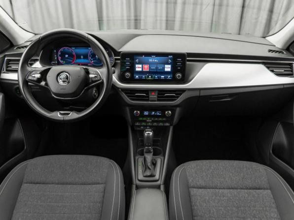 Skoda Rapid II с пробегом 2021 года, цена 1 740 000 рублей, 68861 км, лифтбек, Автокод Объявления