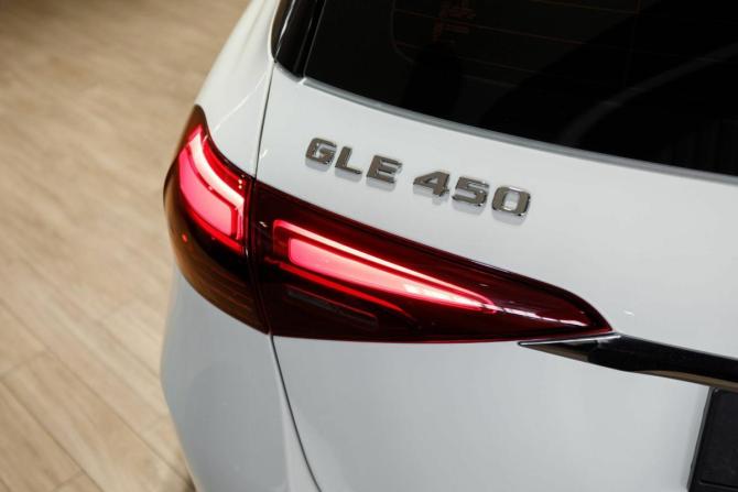 Новый Mercedes-Benz GLE II (V167) Рестайлинг 2025 года, цена 13 200 000 рублей, внедорожник, Автокод Объявления