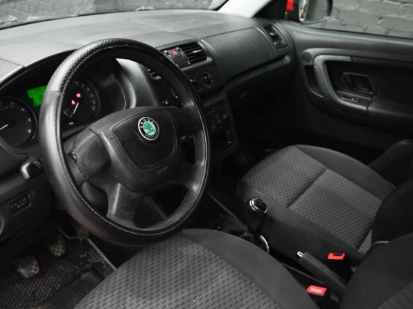 Skoda Fabia II Рестайлинг с пробегом 2012 года, цена 630 000 рублей, 122440 км, хэтчбек, Автокод Объявления