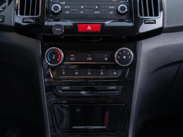Chery Bonus 3 (E3/A19) с пробегом 2015 года, цена 549 000 рублей, 162143 км, седан, Автокод Объявления