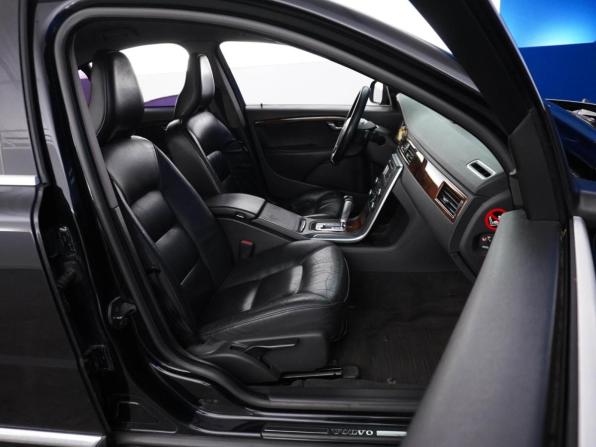 Volvo S80 II Рестайлинг с пробегом 2011 года, цена 1 099 000 рублей, 293476 км, седан, Автокод Объявления