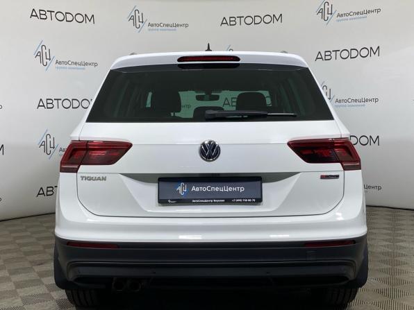 Volkswagen Tiguan II с пробегом 2018 года, цена 3 157 000 рублей, 27500 км, внедорожник, Автокод Объявления