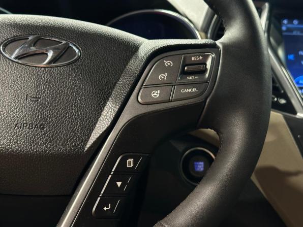 Hyundai Santa Fe III с пробегом 2013 года, цена 1 840 000 рублей, 169786 км, внедорожник, Автокод Объявления