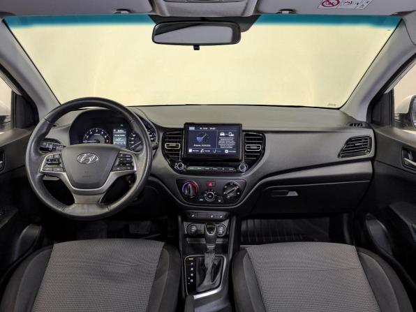 Hyundai Solaris II Рестайлинг с пробегом 2021 года, цена 1 430 000 рублей, 108194 км, седан, Автокод Объявления