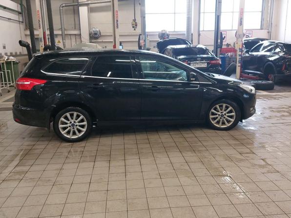 Ford Focus III Рестайлинг с пробегом 2017 года, цена 910 000 рублей, 192341 км, универсал, Автокод Объявления