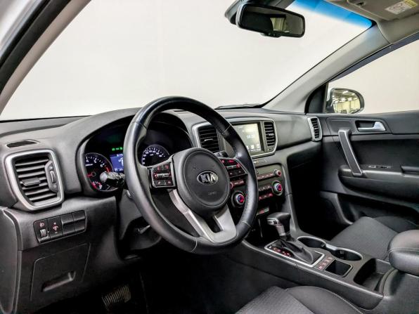 Kia Sportage IV Рестайлинг с пробегом 2020 года, цена 2 465 000 рублей, 93790 км, внедорожник, Автокод Объявления