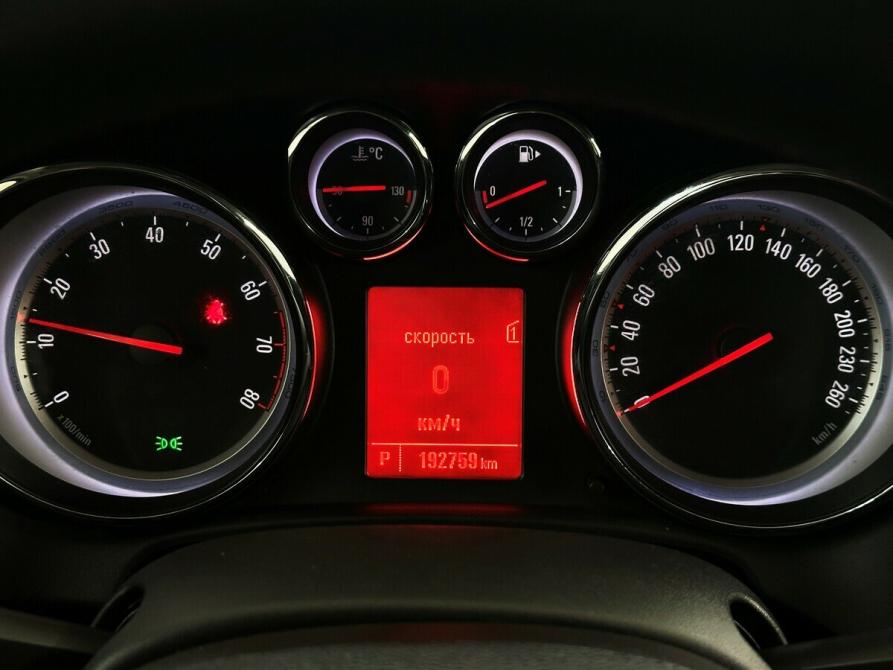 Opel Astra J Москва  - изображение 6