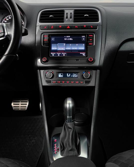 Volkswagen Polo V Рестайлинг Москва  - изображение 12