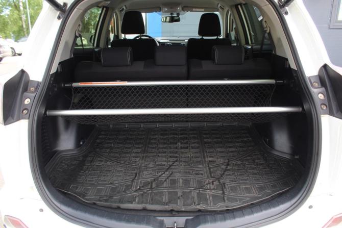Toyota RAV4 IV (XA40) Рестайлинг с пробегом 2016 года, цена 2 790 000 рублей, 98836 км, внедорожник, Автокод Объявления