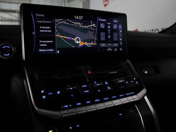 Toyota Land Cruiser 300 Series с пробегом 2021 года, цена 10 700 000 рублей, 70000 км, внедорожник, Автокод Объявления