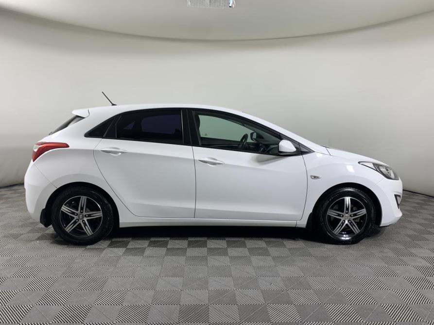 Hyundai i30 II Рестайлинг Москва  - изображение 4