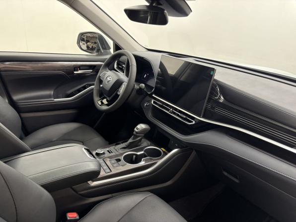 Toyota Highlander IV (XU70) с пробегом 2025 года, цена 5 450 000 рублей, 19 км, внедорожник, Автокод Объявления